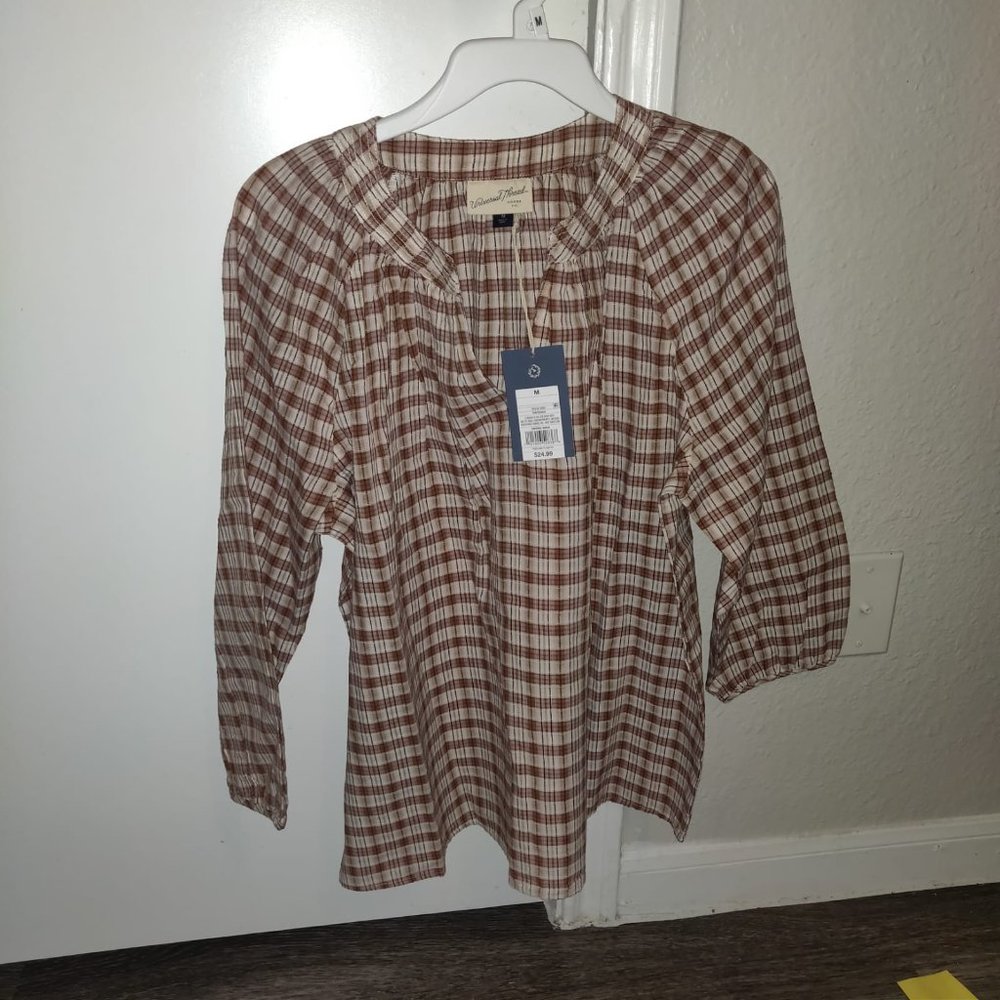 Women's Long Sleeve V-Neck Shirt Universal Thread - Picture 4 of 4
